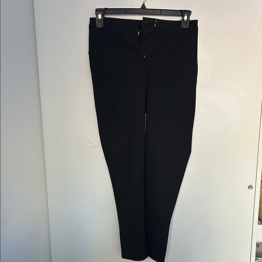 Lululemon Women’s Classic Black Work Pants/Trouser